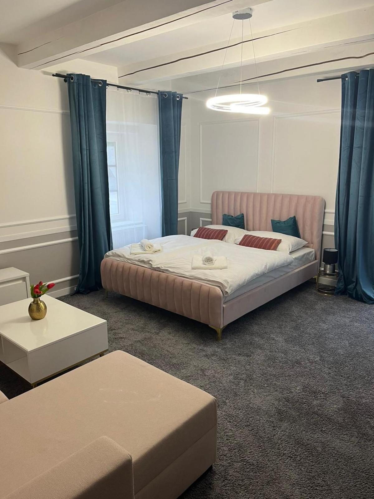 Boutique Hotel Posta Rl Oravsky Podzamok Ngoại thất bức ảnh