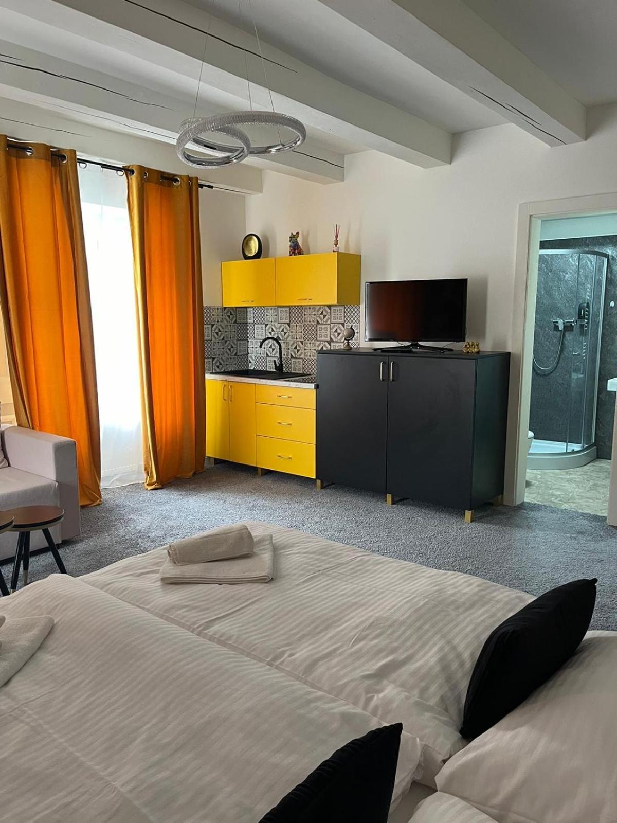 Boutique Hotel Posta Rl Oravsky Podzamok Ngoại thất bức ảnh
