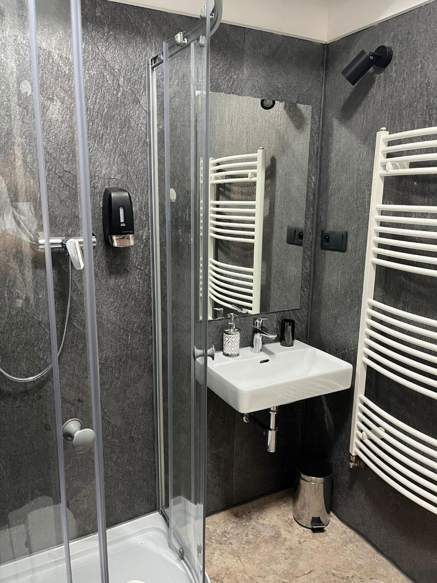 Boutique Hotel Posta Rl Oravsky Podzamok Ngoại thất bức ảnh