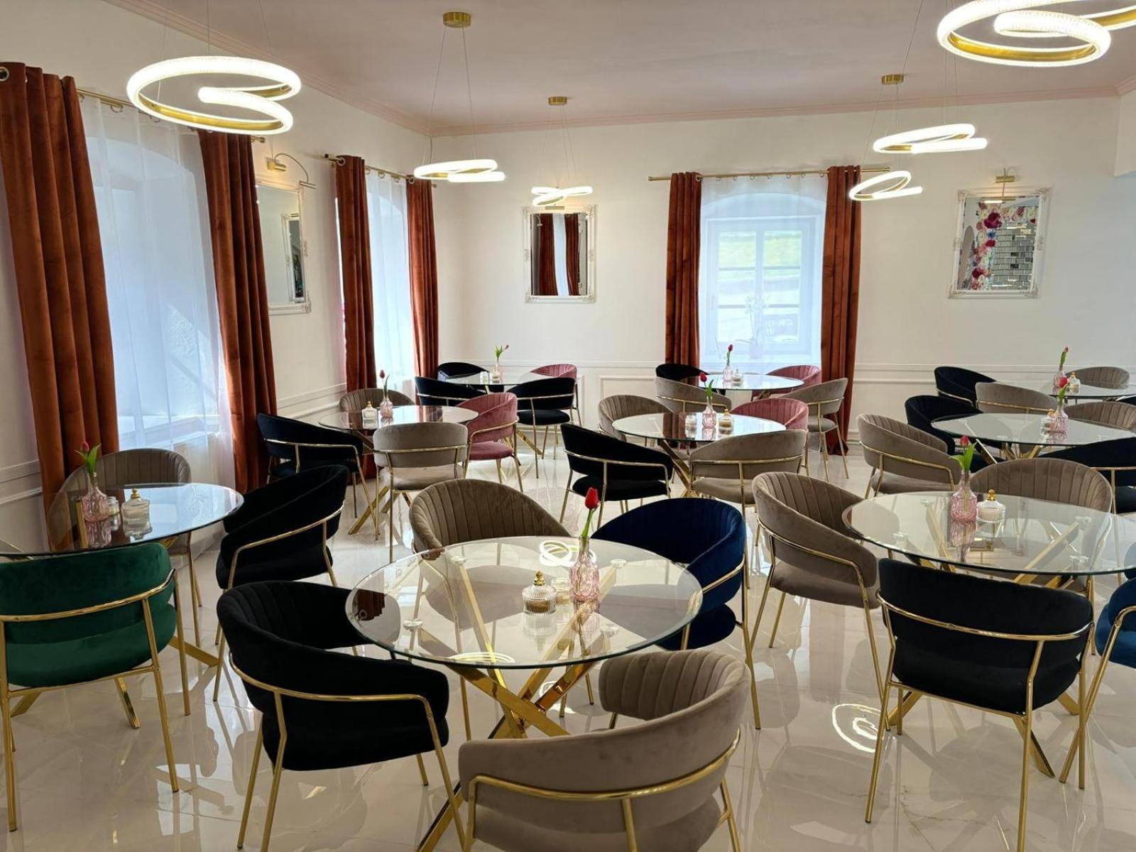 Boutique Hotel Posta Rl Oravsky Podzamok Ngoại thất bức ảnh